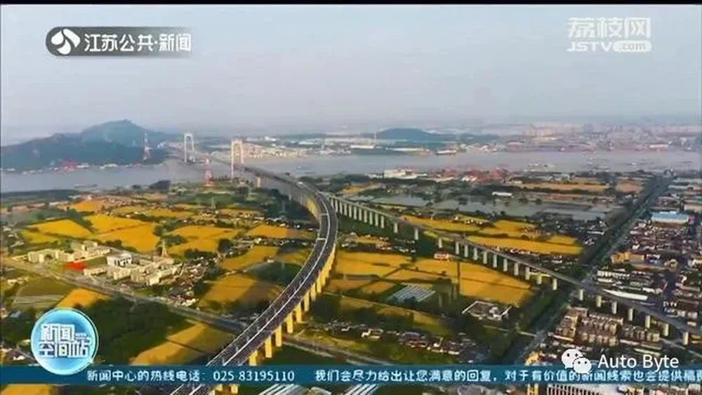 Autobahn der Zukunft: China baut Straße für autonomes Fahren