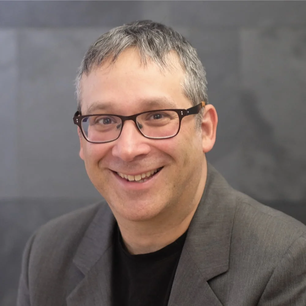 Der 49-jährige Marcus ist Professor für Psychologie an der Universität New York. Sein KI-Unternehmen "Geometric Intelligence" verkaufte er an den Fahrdienst Uber. Bild: Marcus