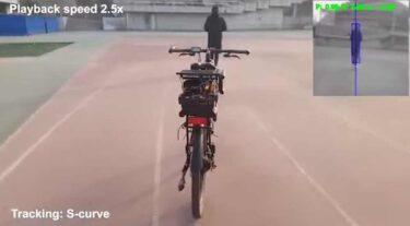 China baut neuartigen KI-Chip – und fährt damit Fahrrad