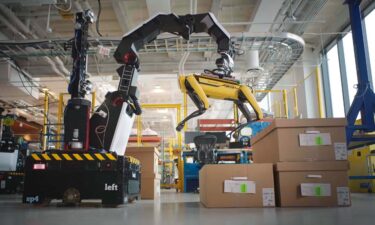 Boston Dynamics stellt neuen Roboter „Stretch“ vor