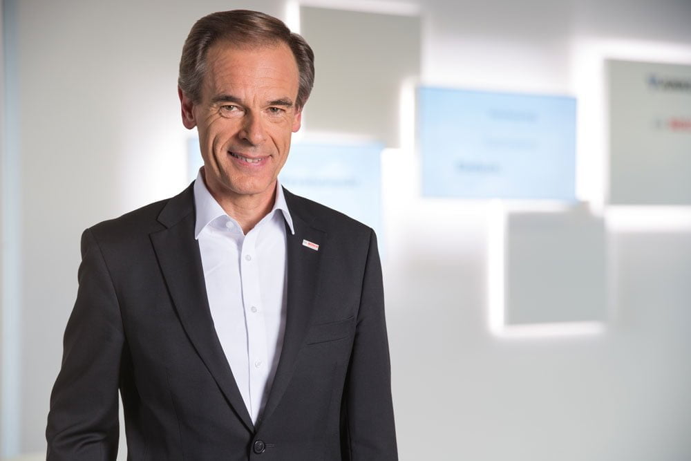 Bosch will bei Künstlicher Intelligenz zur Weltspitze gehören. Bosch-Chef Volkmar Denner kündigt massive Investitionen an.