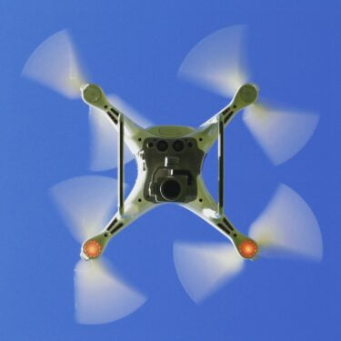 KI-Überwachung: Tracking per Drohne rückt näher