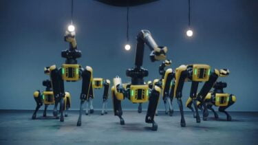 Boston Dynamics lässt die Roboter wieder tanzen