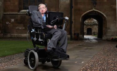 Stephen Hawking: „KI könnte Menschen vollständig ersetzen“
