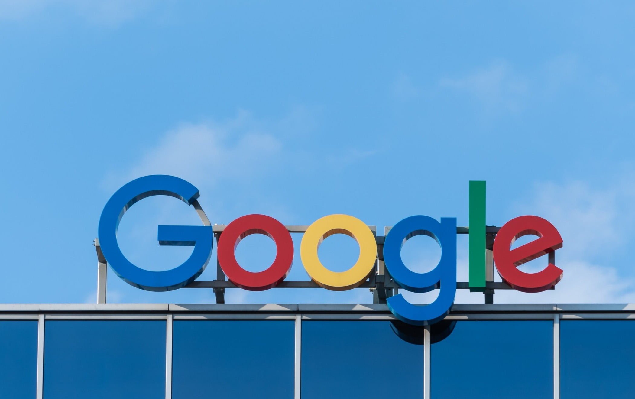 Google will KI-Content nicht abstrafen und stellt neue Richtlinien vor