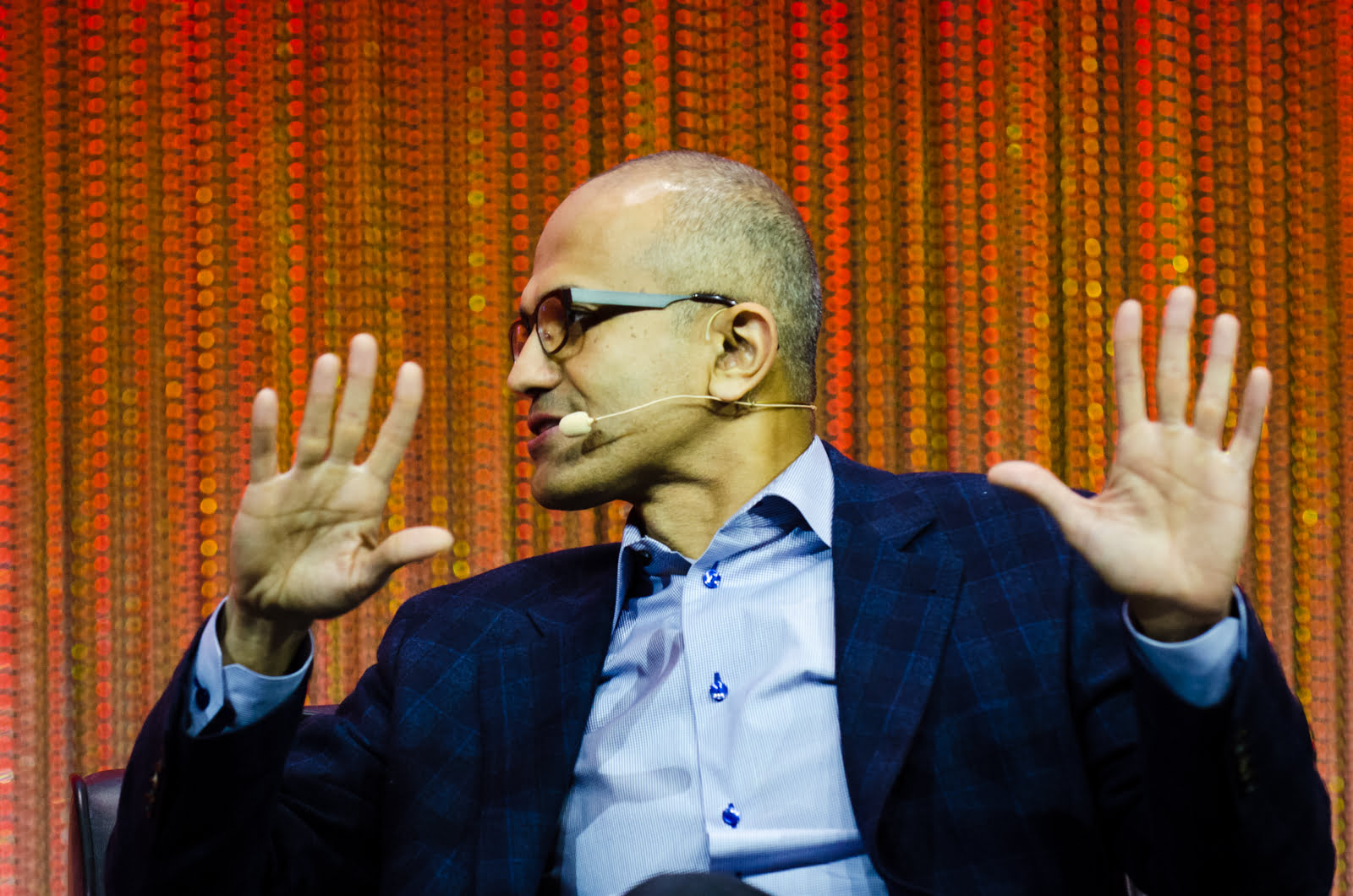 ChatGPT vs. Google: Microsoft CEO Nadella sagt Tanzparty ab
