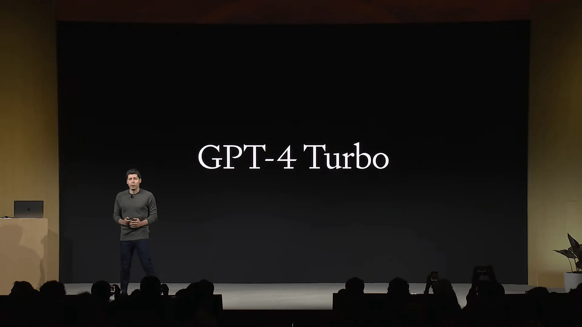 OpenAI kündigt GPT-4 Turbo, Assistants und neue API-Funktionen an